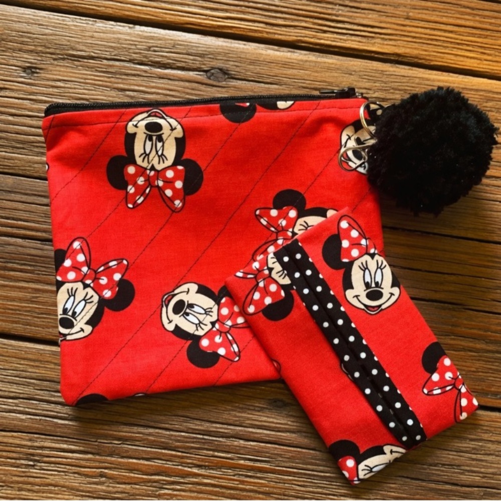 Handmade Minnie Mouse Clutch Wallet & Matching Tissue Holder Set